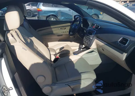 2009 Volkswagen Eos Komfort z USA, uszkodzony, nr VIN WVWBA71F89V014648